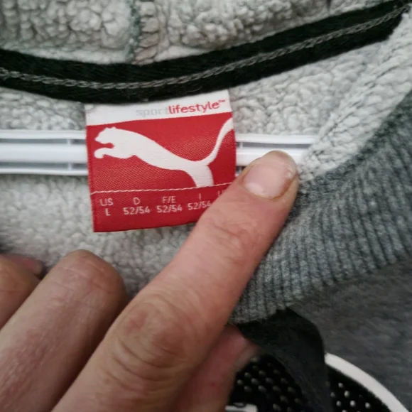 Puma sweater - Picture 2 of 3